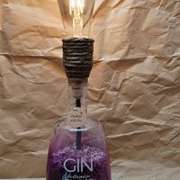 lampada con bottiglia Ghost Gin