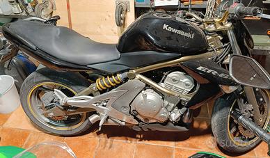 Kawasaki er6n 