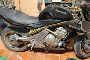 Kawasaki er6n 