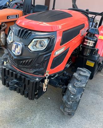 Trattore Cv.50 a 4 ruote motrici Frutteto