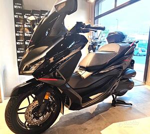 Honda Forza 350 Deluxe 2026