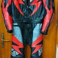 tuta moto taglia 50 due  senza un graffio euro 50 