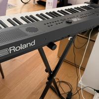 ROLAND GO:KEYS 5 + pedale sustain