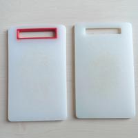 n. 2 taglieri da cucina in plastica 