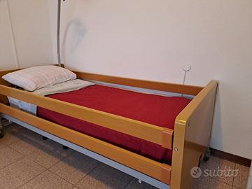 Letto ortopedico elettrico per disabili