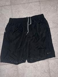Pantaloncino nike da mare e piscina
