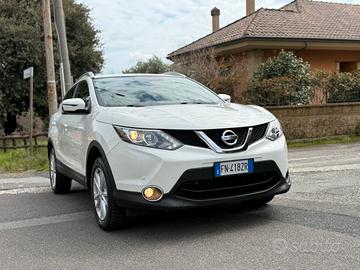 Nissan qasquai 1.5 DCI 115 cv