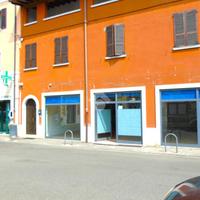 NEGOZIO A BAGNOLO MELLA