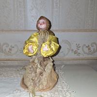 Angelo in terracotta dipinto a mano