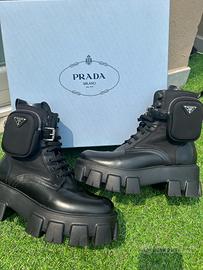 Anfibi 2025 prada donna