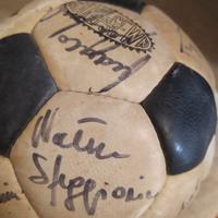 Pallone autografato Fiorentina 1973-74