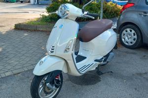 Piaggio Vespa 125 Primavera