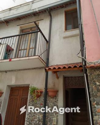 Casa indipendente di 50 m² con 3 locali a Castelve