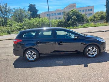 Ford Focus 1.6 TDCI 115 CV STATION WAGON