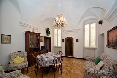 Finale Ligure - Trilocale libero da SETTEMBRE