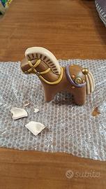 Thun cavallo rotto