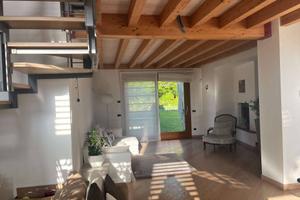 Rustico / Casale di 498 m² con 5 locali e box auto