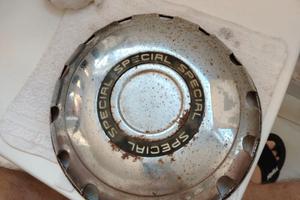 Ricambi per auto d'epoca nuovi e usati