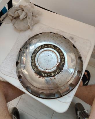 Ricambi per auto d'epoca nuovi e usati