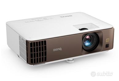 Video proiettore 4K BenQ W1800 per home cinema