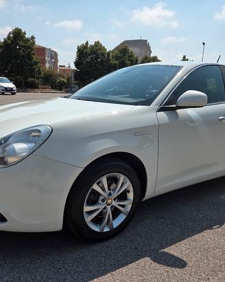 Alfa Romeo Giulietta 1.6 JTDm-2 105 CV 