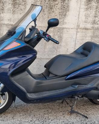 YAMAHA MAJESTY 250 – ANNO 2000 – PESARO – 800€