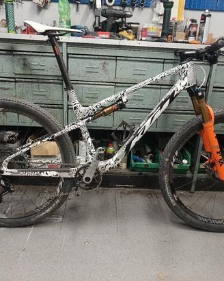 Bicicletta KTM scarp proto 2025 evo 3