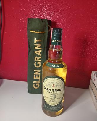 bottiglia Glen Grant vintage con custodia