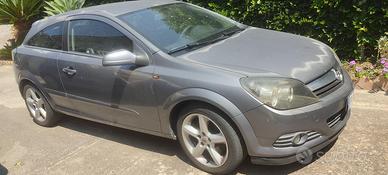 opel Astra gtc