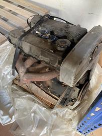 Motore bialbero 1600 fiat 124/131