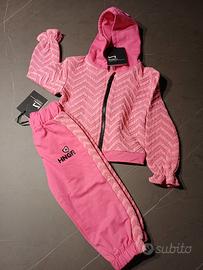 Tuta garzata nuova 12  o 18 mesi