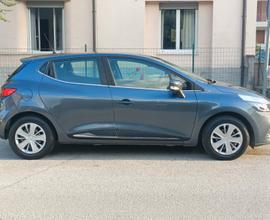 RENAULT Clio 4ª serie - 2017