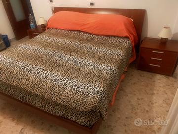 Camera da letto completa