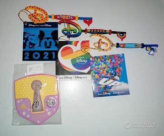 Lotto Chiavi DISNEY STORE + Mini Spilla PAPERINA