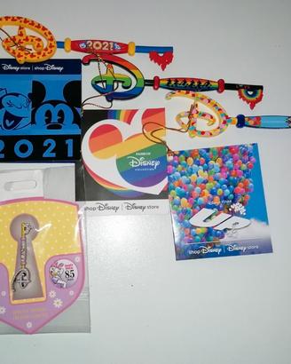 Lotto Chiavi DISNEY STORE + Mini Spilla PAPERINA