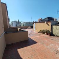4 LOCALI A GENOVA
