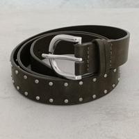 cintura verde con piccole borchie