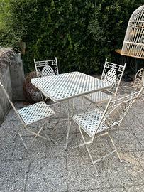 Arredo giardino provenzale