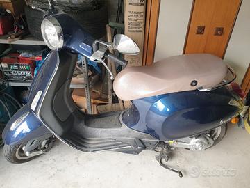 VESPA 50 PRIMAVERA 4 TEMPI ANNO 2015