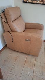 Poltrona elettrica in pelle