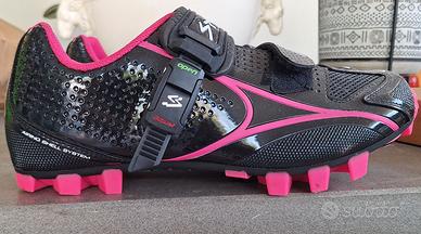 Scarpe da ciclismo e pedali ibridi da bicicletta
