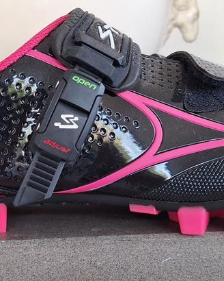 Scarpe da ciclismo e pedali ibridi da bicicletta