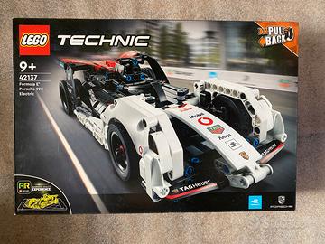 Lego Technic 42137 Formula E Porsche 99X Electric