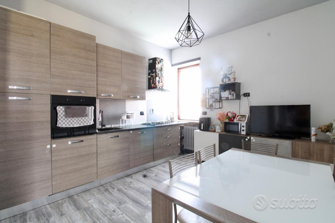 4 LOCALI A SANTENA - Vista 6