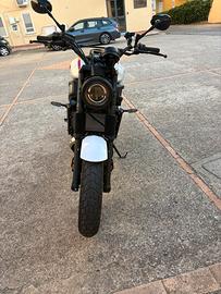 Yamaha xsr 700 xtribute
