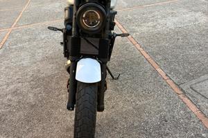 Yamaha xsr 700 xtribute