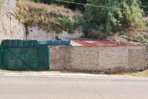 Magazzini cantina terreno