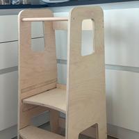 Torre montessori in legno