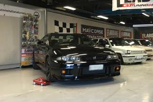 Nissan Skyline R33 GTR