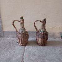 🌿 Fiaschi in Vetro e Vimini Intrecciato a Mano